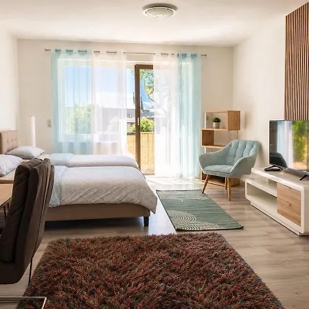 Apartment Modern With Balcony, Kitchen & Free Parking Balingen